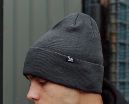 Фото - Однотонна сіра шапка Staff 11 long logo gray - Men box