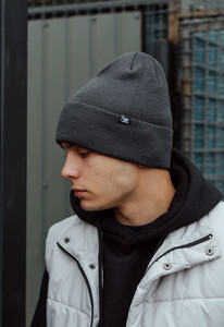 Фото - Однотонна сіра шапка Staff 11 long logo gray - Men box