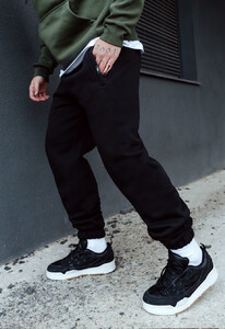 Фото - Универсальные черные спортивные штаны Staff black basic fleece - Men box