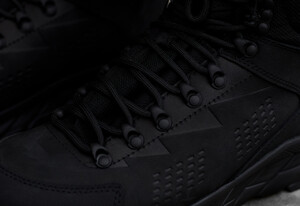 Фото - Однотонные черные зимние кроссовки Staff all black - Men box