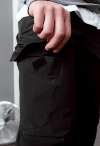 Фото - Всесезонные черные штаны карго Staff cargo pa black - Men box