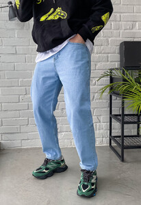 Фото - Світло-блакитні чоловічі джинси Staff light blue regular mom - Men box