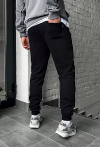 Фото - Черные универсальные спортивные штаны Staff te black - Men box