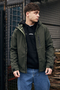Фото - Однотонна куртка кольору хакі Staff soft shell re khaki - Men box