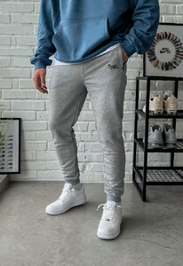 Фото - Спортивки цвета серый меланж Staff gray melange logo - Men box