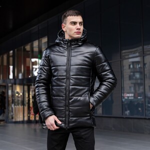 Фото - Молодежная стеганая куртка Pobedov Force черного цвета - Men box