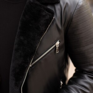 Фото - Куртка с мехом от Pobedov Winter Jacket V6 Black - Men box