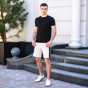 Фото - Бежевые мужские шорты Pobedov Lapsha с черными вставками - Men box