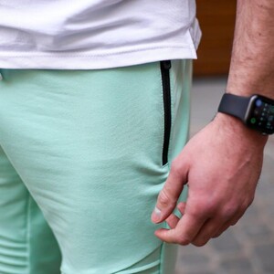 Фото - Ментолові шорти від бренду Pobedov Frame прямого крою - Men box