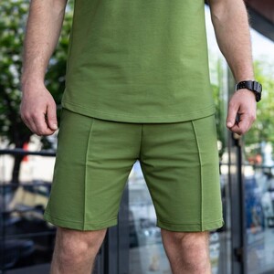 Фото - Оливкові чоловічі шорти Pobedov Nebo - Men box