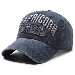 Фото - Чоловіча темно-синя бейсболка Narason з лого Capricorn - Men box