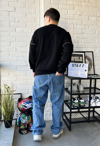Фото - Черный свитшот с белым лого Staff line black - Men box