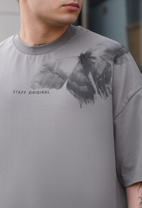 Фото - Оверсайз футболка з метеликами Staff butterfly oversize - Men box