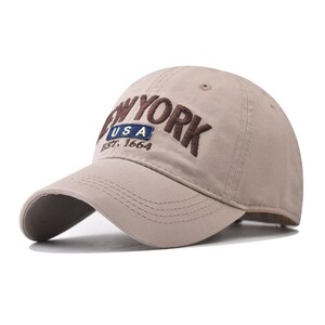 Фото - Бейсболка від бренду Narason у бежевому кольорі New York - Men box