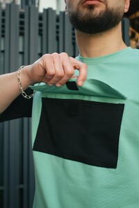 Фото - Оверсайз футболка Intruder FreeDom м'ятно-чорного кольору - Men box