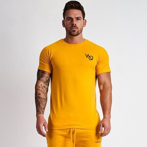 Фото - Молодіжна спортивна футболка VQH жовтого кольору - Men box