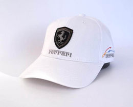 Фото - Молодежная кепка Sport Line белого цвета с фирменным лого - Men box