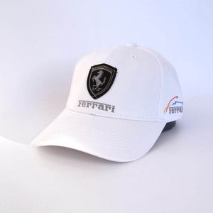 Фото - Молодежная кепка Sport Line белого цвета с фирменным лого - Men box