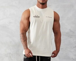Фото - Чоловіча спортивна майка від бренду VQH в білому кольорі - Men box