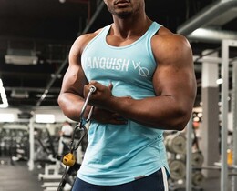 Фото - Удлиненная спортивная майка VQH голубого цвета - Men box