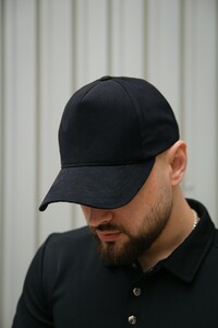Фото - Базова бейсболка від Intruder у чорному кольорі MyCap - Men box