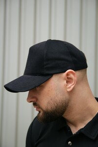 Фото - Базова бейсболка від Intruder у чорному кольорі MyCap - Men box
