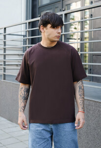 Фото - Однотонна коричнева футболка Staff reglan brown - Men box