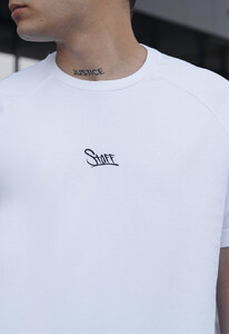Фото - Базова біла футболка з лого Staff white logo - Men box