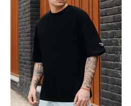 Фото - Чорна футболка з вишивкою Staff logo oversize premium - Men box
