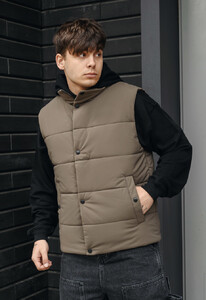 Фото - Однотонная коричневая жилетка Staff cli brown - Men box
