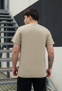 Фото - Всесезонна бежева футболка Staff beige basic - Men box