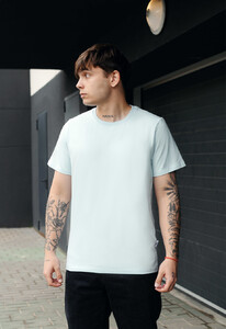 Фото - Однотонна світло-блакитна футболка Staff light blue basic - Men box