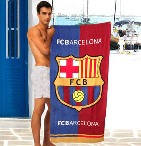 Фото - Пляжное полотенце для мужчин с логотипом FC Barcelona - Men box
