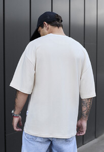 Фото - Футболка молочного кольору Staff milk logo oversize - Men box