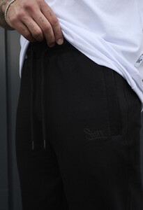 Фото - Повседневные спортивные штаны Staff day logo black - Men box