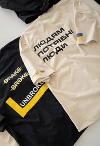 Фото - Патриотическая футболка Staff x Unbroken beige oversize - Men box