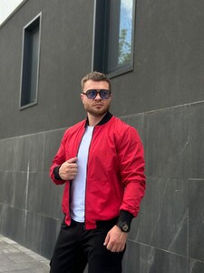 Фото - Яскравий чоловічий бомбер Intruder червоного кольору Challenge - Men box