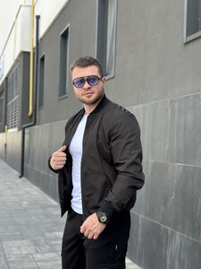 Фото - Базовий бомбер від Intruder чорного кольору Challenge - Men box