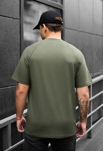 Фото - Однотонна чоловіча футболка Staff khaki - Men box