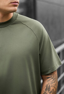 Фото - Однотонна чоловіча футболка Staff khaki - Men box