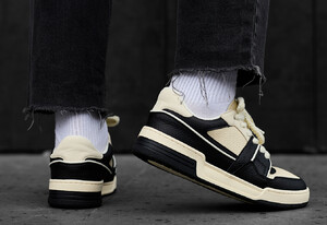 Фото - Всесезонні чоловічі кросівки Staff beige & black - Men box