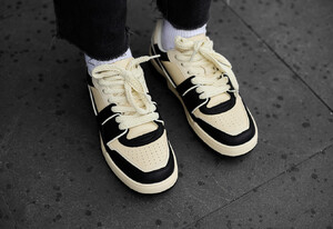 Фото - Всесезонні чоловічі кросівки Staff beige & black - Men box