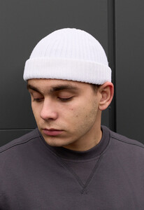 Фото - Мужская модная шапка бини в белом цвете Staff white - Men box