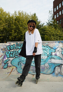 Фото - Біла футболка з лого Staff x SadSvit logo white oversize - Men box
