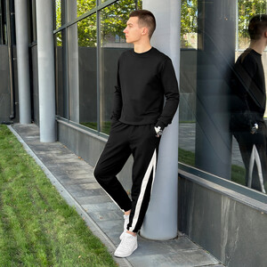 Фото - Всесезонные джоггеры Pobedov Shade черного цвета - Men box