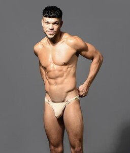 Фото - Слипы на кольцах от Andrew Christian песочные Low Cut Ring - Men box
