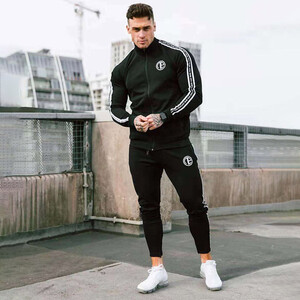 Фото - Чоловічий базовий костюм від Alpha чорного кольору - Men box