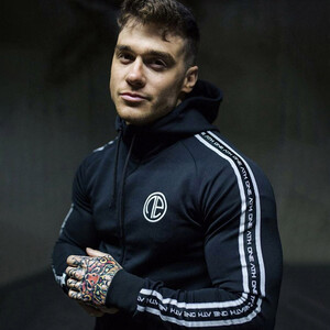 Фото - Чоловічий базовий костюм від Alpha чорного кольору - Men box