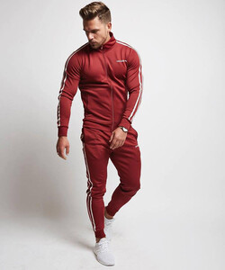 Фото - Універсальний спортивний костюм VQH червоного кольору - Men box