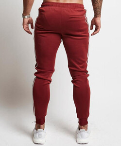 Фото - Універсальний спортивний костюм VQH червоного кольору - Men box